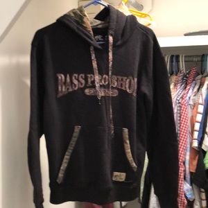 Men’s small Bass Pro hoodie